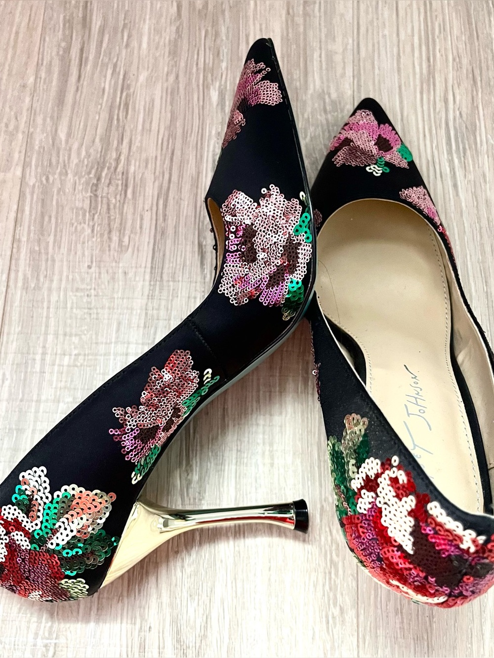 Betsey Johnson Jonas Satin Stilleto Sz 9.5 - Picture 4 of 7